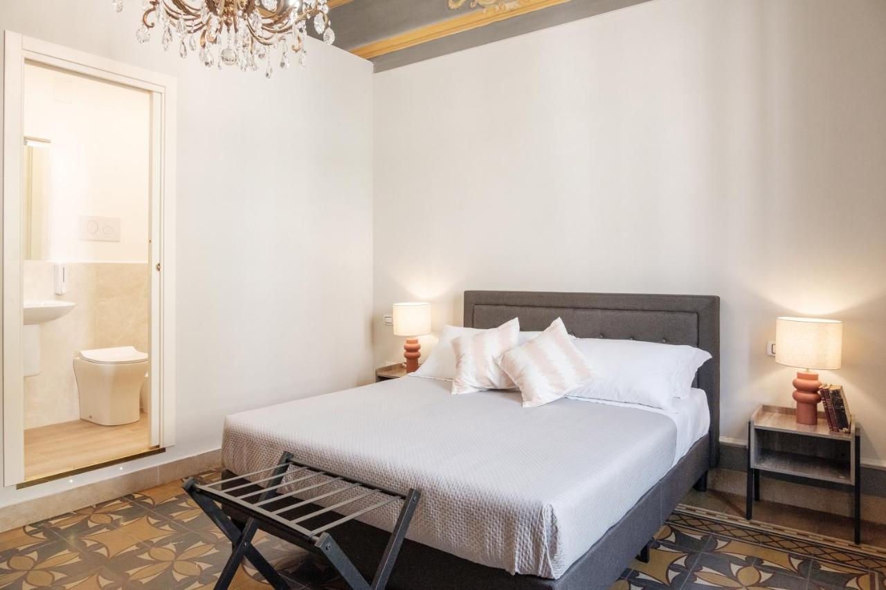 Borgo Antico Rooms Messina Exterior photo